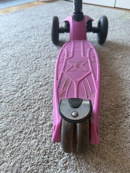 Micro - Maxi Dětská koloběžka růžová - 4