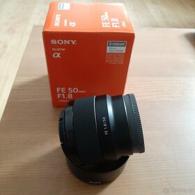 Sony FE 50mm f/1.8 - 4