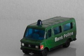 Model Mercedes-Benz Bank Police 80.léta - 4