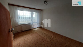 Prodej bytu 3+1 v OV s lodžií v Sokolově. - 4