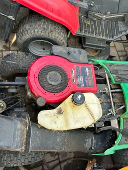 Zahradní traktůrek/sekačka Rider 10,5 HP BaS - 4