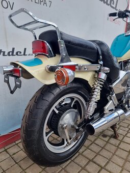 Honda VT 700c Shadow - 4