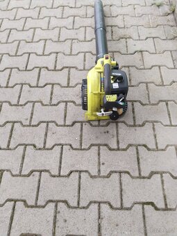 Prodám foukac Ryobi Rbv26b - 4