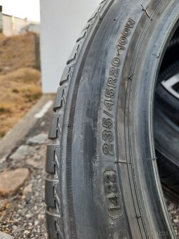 235/45R20 Bridgestone - 4