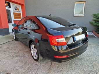 Škoda Octavia 2.0 TDI ELEGANCE 4x4 DSG CZ - 4