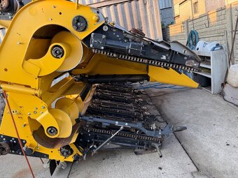 Kukuricny Adapter New Holland 8x75. RV 2021 - 4