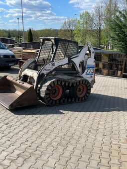 BOBCAT 773 smykový nakládač - 4
