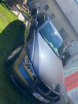 BMW 320 i kombi Panoramatická střecha - 4
