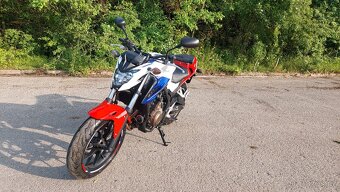 Honda CB500F - 4
