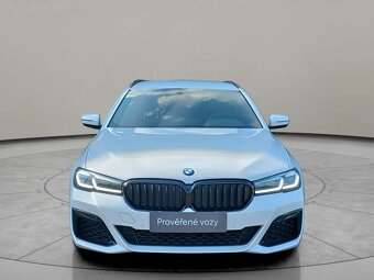 BMW Řada 5, 530d Touring xDrive M-paket - 4