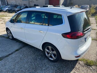 Opel Zafira C 1.4T 103kw rok 2012 LPG - 4
