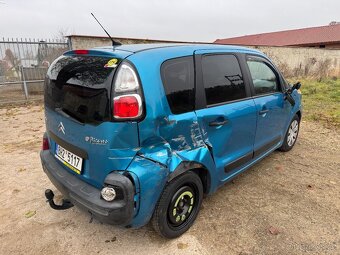 Citroen c3 Picasso havarován 1.4 benzin LPG na dily nebo opr - 4