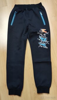 Chlapecké zateplené tepláky 2x 146 Kugo - 4