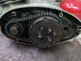 Jawa 250 kývačka , pérák - 4