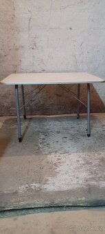 Kempingový stůl - 4