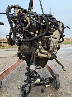 -----JEEP CHEROKEE 2.2 JTD----- - 4