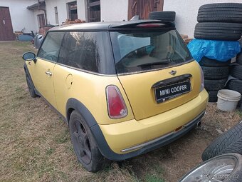 Veškeré náhradní díly Mini Cooper R50 9/2005 liquid yellow - 4