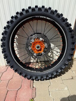Kola Excel A60 na KTM - 4