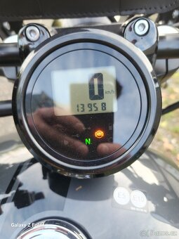 Yamaha XV950-R Bolt - 4