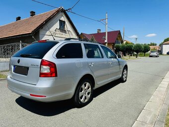 Škoda Octavia 1.8 Tsi 118KW 4X4 R.V 2010 Kombi - 4