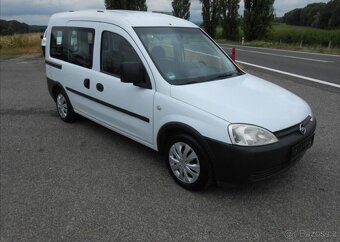 Opel Combo 1,4 66 kW Serviska benzín - 4