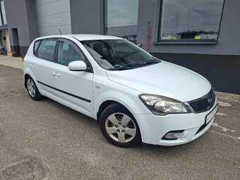 KIA CEED 1.4i 66kW r.11, ČR, 135000km-DOLOŽENO, PĚKNÁ - 4
