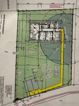 PRODEJ POZEMKU SE STAV. POVOLENÍM – BAŽATNICE, 1009 m² - 4