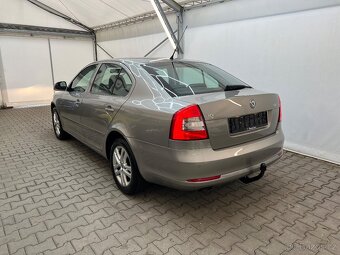Škoda Octavia II sedan 1.9TDi,77kW,man,1.maj,tažné,facelift - 4