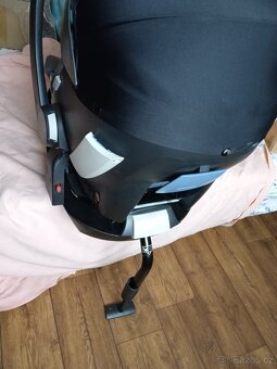 Autosedačka "vajíčko" Cybex Aton 5 - 4