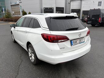 Opel Astra Sports Tourer 1.6 CDTI kombi - 4