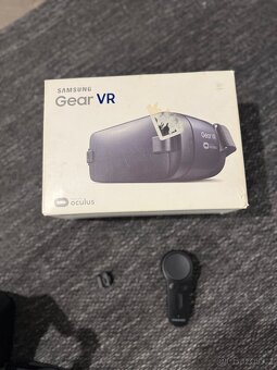Virtuální brýle Samsung + ovladač + sluchátka - 4