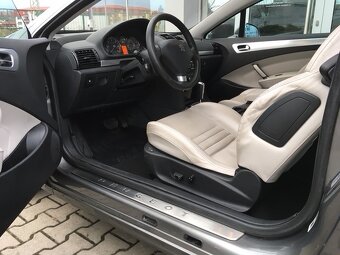 Predám Peugeot 407 Coupe 3,0 HDI - 4