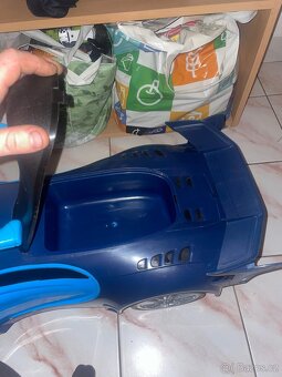 Dětské odrážedlo Bugatti - 4