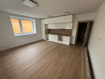 6 bytových jednotek - 4