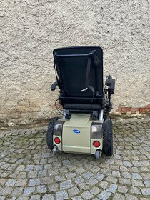 Prodám starší elektrický invalidní vozík - 4