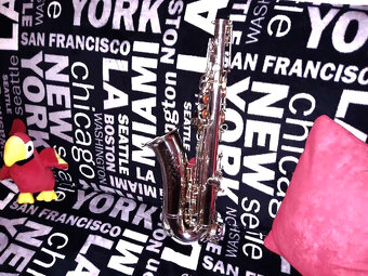 alt Saxofon KING THE NEW - 4
