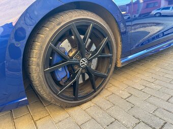 Volkswagen Golf, R PERFORMANCE DSG, Akrapovič, 4x4, Matrix - 4
