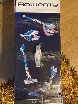 Tyčový vysavač Rowenta Air Force Flex 560 Aqua - 4