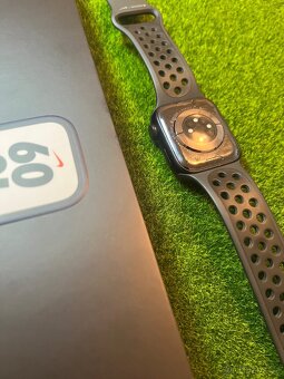 Apple watch series 7 41mm nike - 98% baterie - 4
