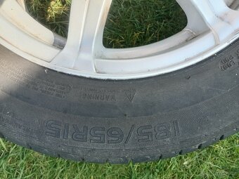 Letní pneu 185/64R15 - 4