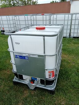 IBC nádrž 600l 1000l - 4