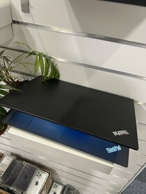 ThinkPad P15s G2 + záruka - 4