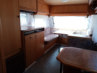 Karavan LMC Munsterland Luxus 490 pro 6 osob - 4