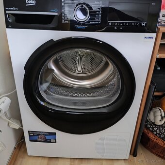 Sušička Beko 8kg prádla - skoro nová V záruce - 4