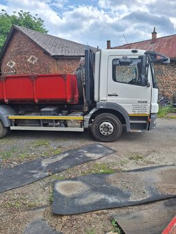 Mercedes Atego - 4