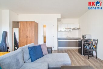 Pronájem bytu 1+kk s parkovacím stáním v Českém Brodě, nedal - 4