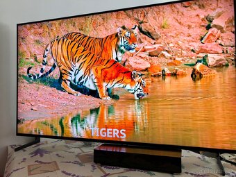 QLED 8K Smart TV Samsung 55 palců - 4