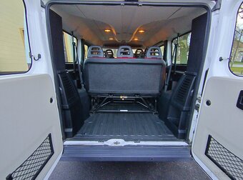 Půjčovna minibus 9 míst automat - 4