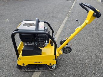 Vibrační deska TEKPAC TP5030-2 hydraulická - 4