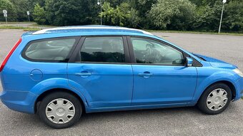 Ford Focus 1,6 - 4